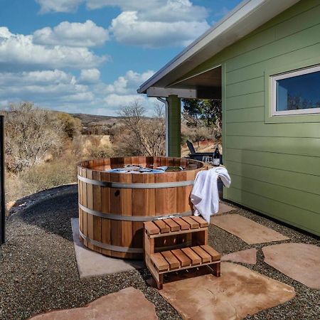 Pitchner Place Creekfront Hot Tub Fire Pit Cornville ภายนอก รูปภาพ